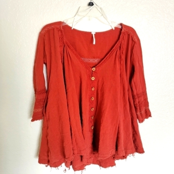 Free People button front lace raw hem pockets tunic top sz Xs - Picture 1 of 9